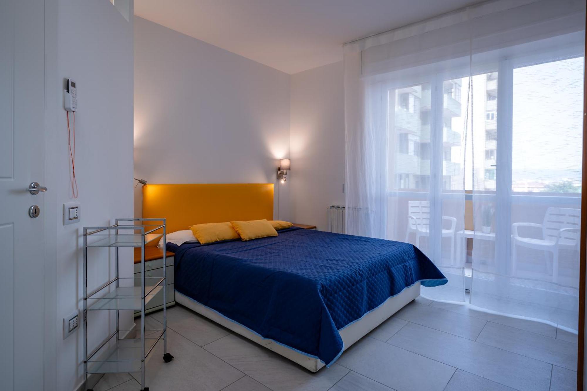 Kalbia Apartment Or Rooms Renovated, Functional, Intimate And More Cagliari Exterior foto